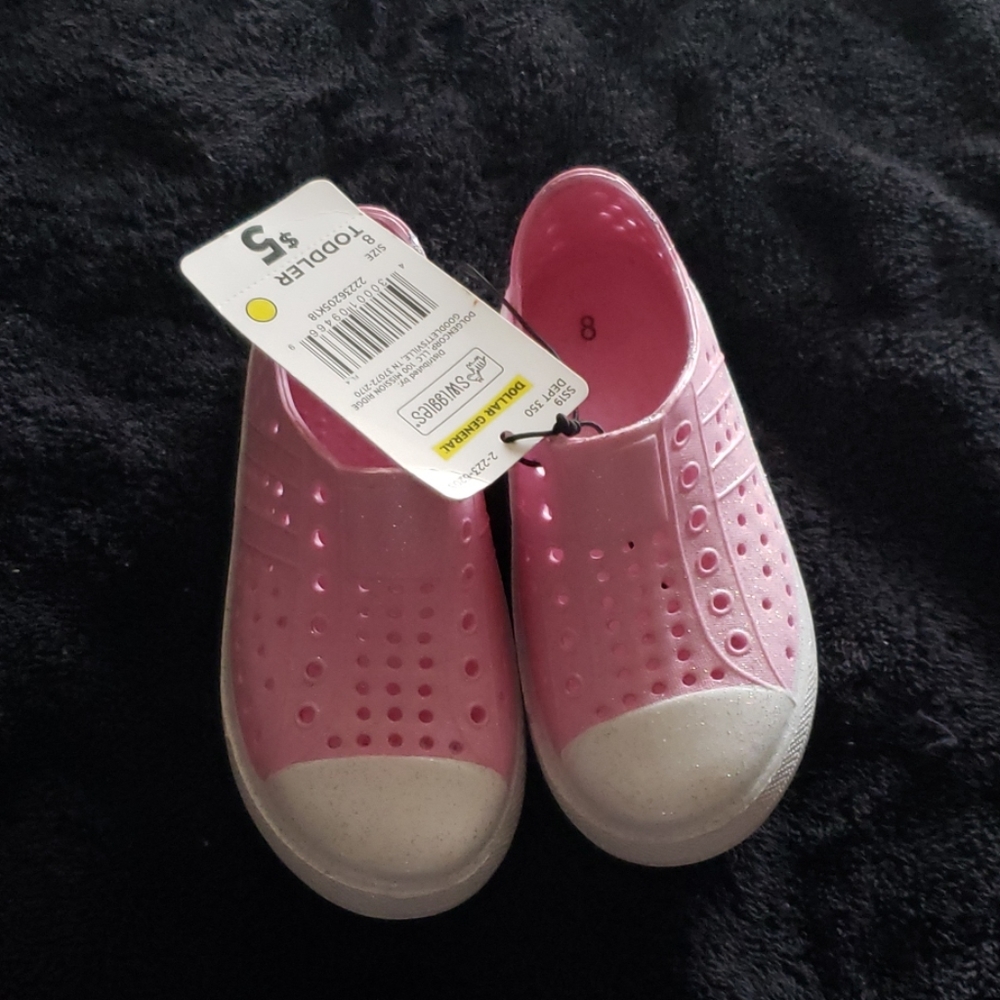 Jelly shoes